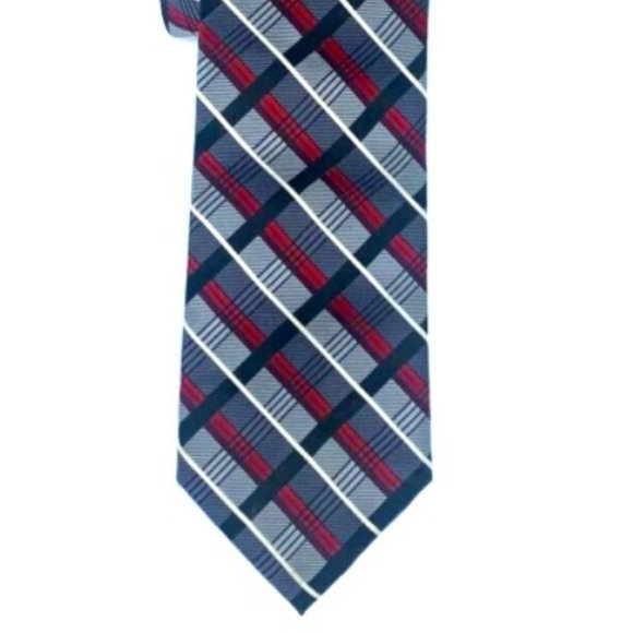 platinum designs Other - Platinum Designs Men's Tie Red /Black/ Silver Excellent Condition 100% Silk Clas